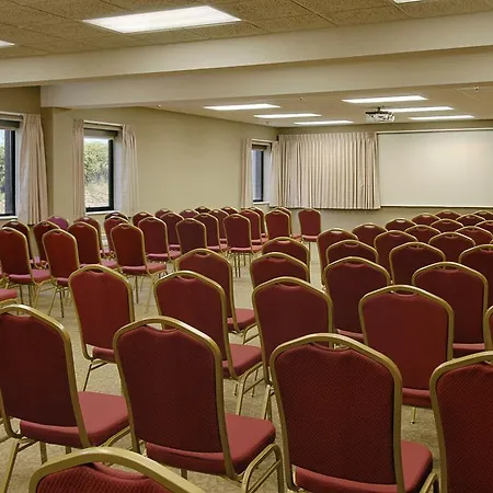 Ramada By Wyndham Bettendorf 